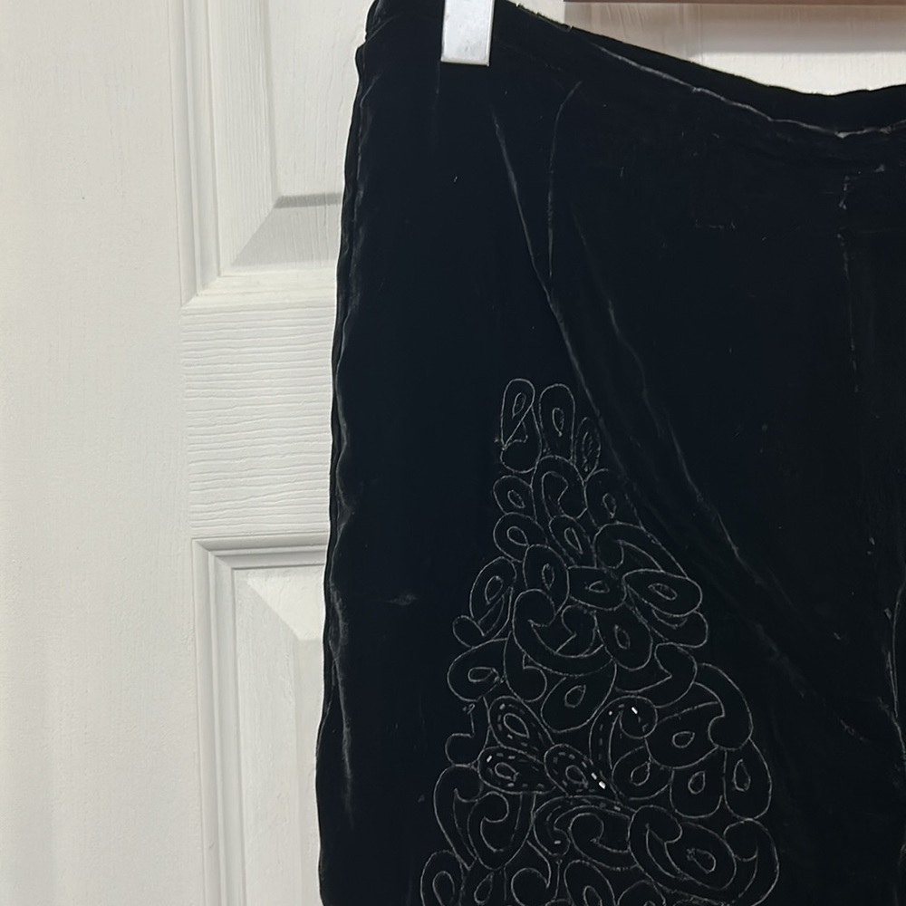 SILKLAND velvety pants. Size 4